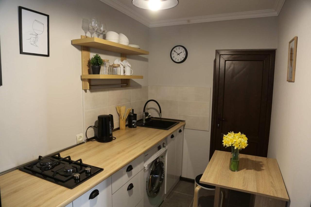 Griboedov Apartment Tbilisi Zewnętrze zdjęcie